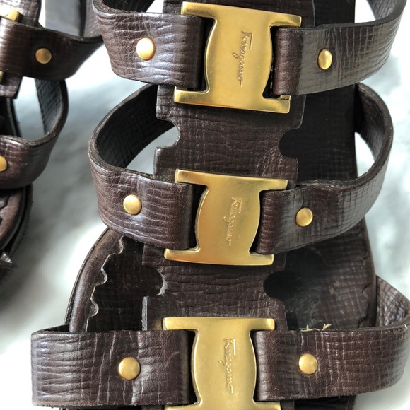 Ferragamo logo placket sandals - Picture 5 of 7